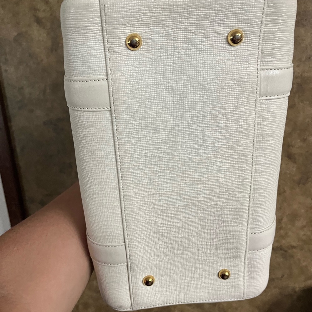 MCM White and Gold Satchel with Structured Design - Picture 5 of 8